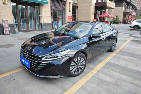 Nissan Teana 2022