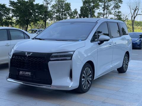 Wuling Starlight 730 2025