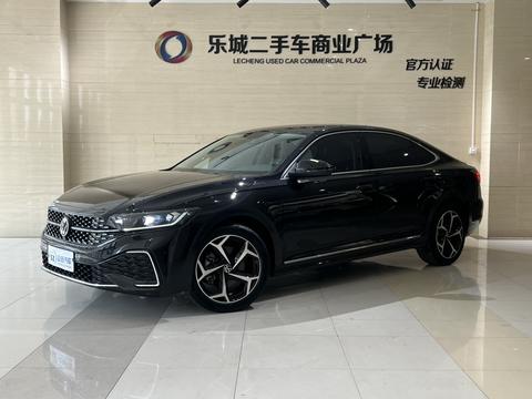 Volkswagen Passat 2024