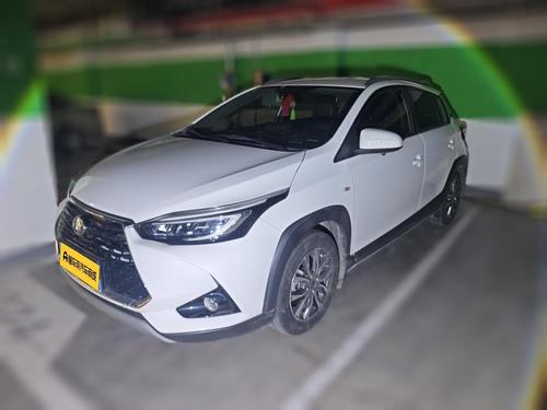 Toyota Yaris L Hatchback 2022