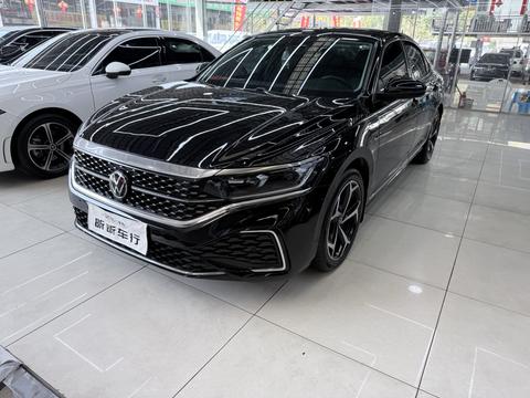 Volkswagen Passat 2022