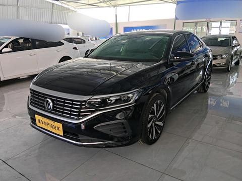 Volkswagen Passat 2025
