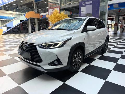 Toyota Yaris L 2022