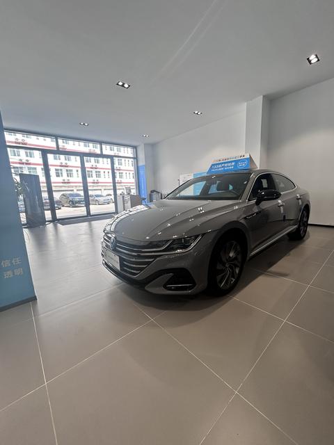 Volkswagen Passat CC 2024