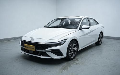 Hyundai Elantra 2023