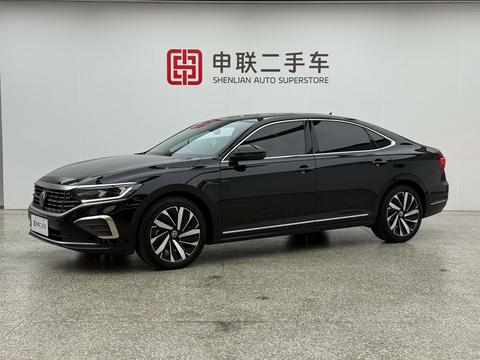 Volkswagen Passat 2025