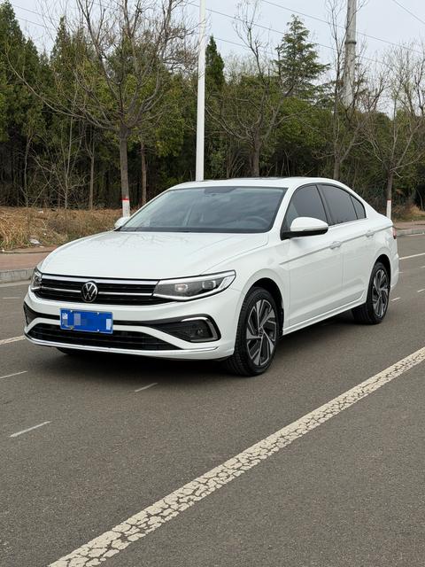 Volkswagen Bora 2023