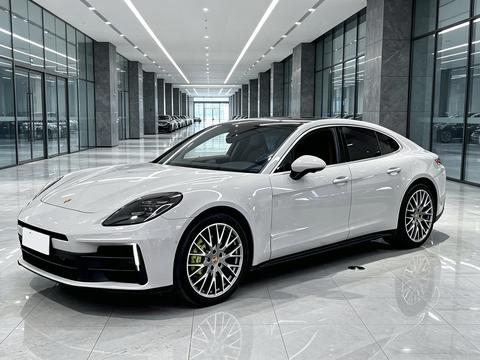 Porsche Panamera 2024