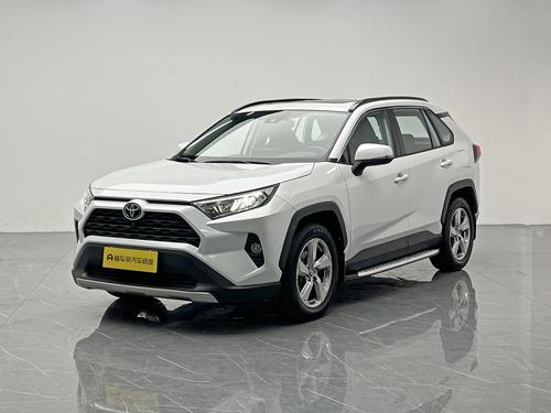 Toyota RAV4 2021