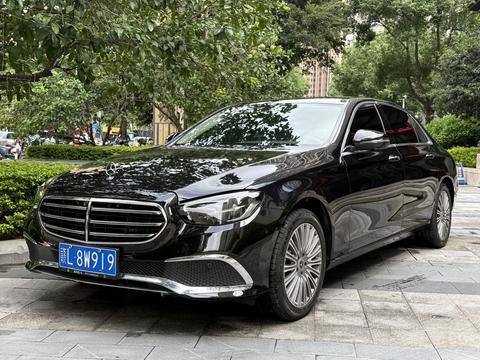 Mercedes-Benz E-Class 2022