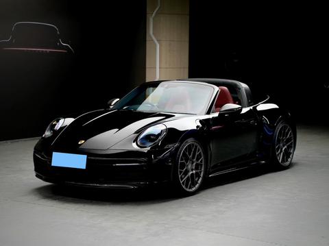 Porsche 911 2023