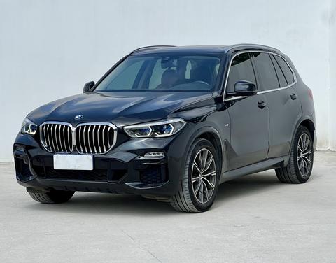 BMW X5 2021