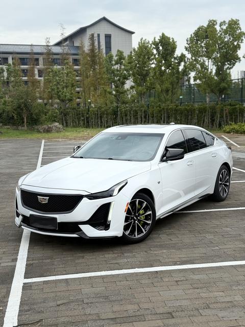 Cadillac CT5 2022