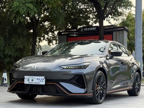 Changan UNI-V 2025