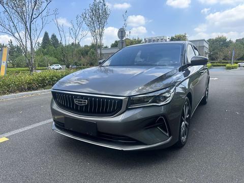 Geely Emgrand 2022