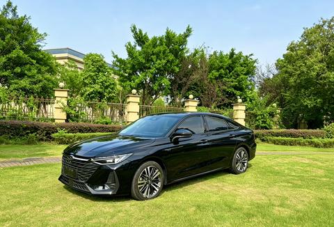 Chery Arrizo 8 2024