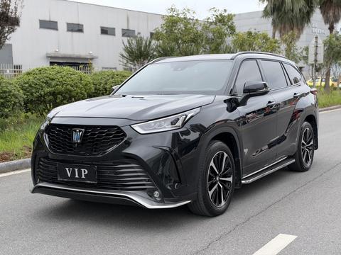 Toyota Crown Kluger 2023