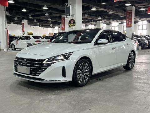 Nissan Teana 2025