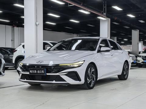 Hyundai Elantra 2023