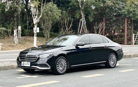 Mercedes-Benz E-Class 2022