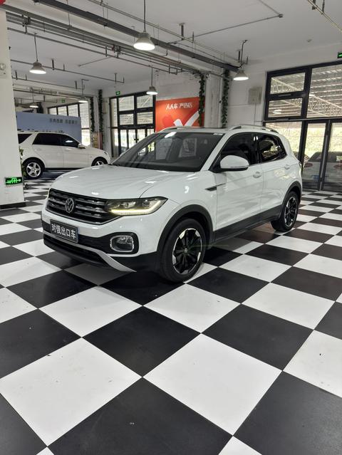 Volkswagen Tacqua 2023