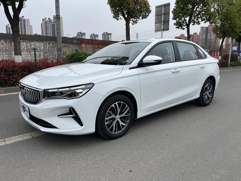 Geely Emgrand 2025