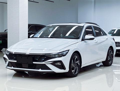 Hyundai Elantra 2023