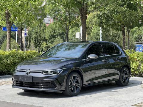 Volkswagen Golf 2021