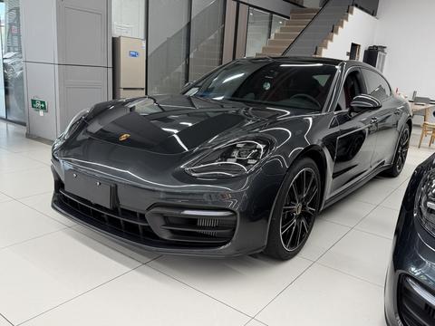Porsche Panamera 2023