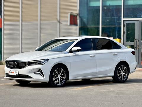 Geely Emgrand 2023