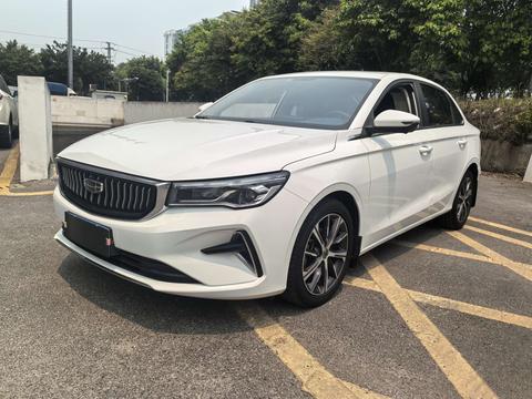 Geely Emgrand 2022