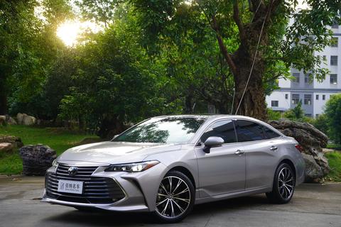 Toyota Avalon 2021