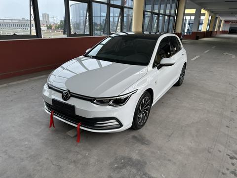 Volkswagen Golf 2021