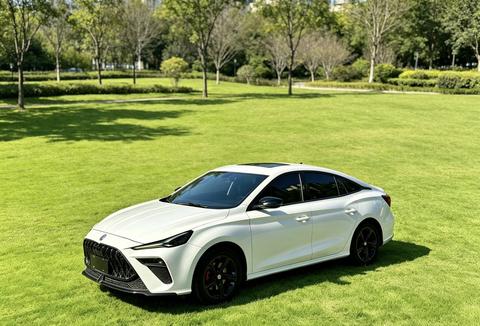 MG 5 Scorpio 2022