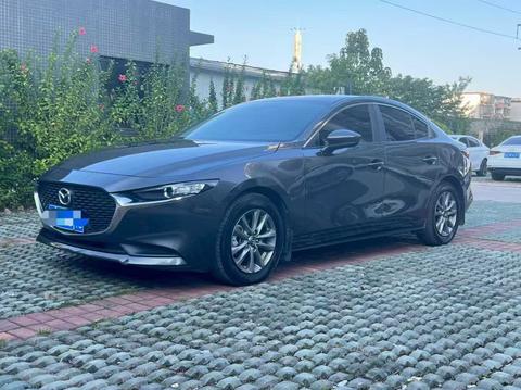 Mazda 3 Axela 2021