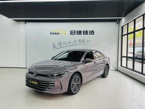 Volkswagen Passat 2025