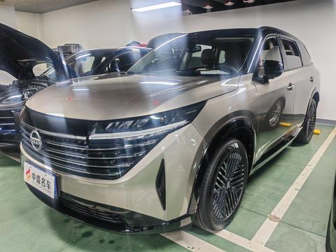 Nissan Pathfinder 2024