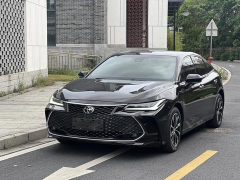 Toyota Avalon 2022