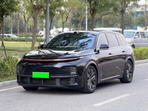 Li Auto L7 2025