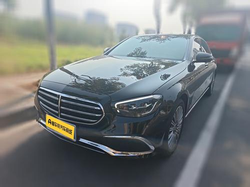 Mercedes-Benz E-Class 2022
