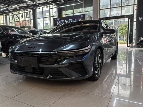Hyundai Elantra 2023