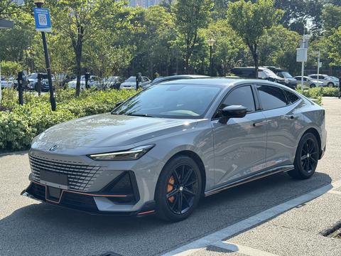 Changan UNI-V 2022