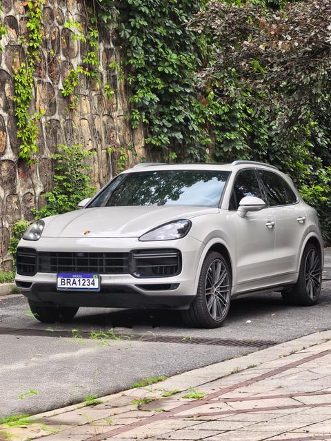 Porsche Cayenne 2020
