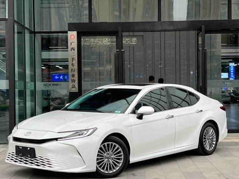 Toyota Camry 2024