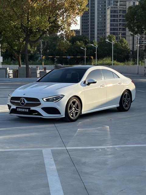 Mercedes-Benz CLA 2022