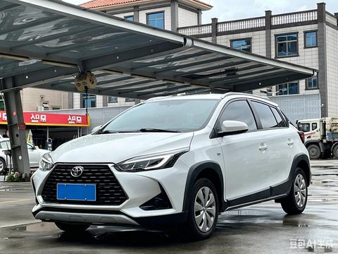 Toyota Yaris L 2022