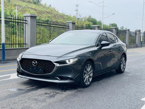 Mazda 3 Axela 2021
