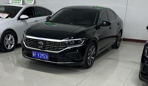 Volkswagen Passat 2024