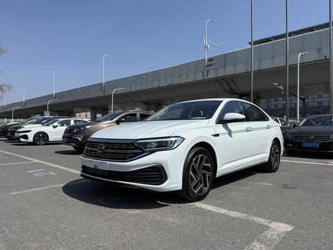 Volkswagen Sagitar 2025