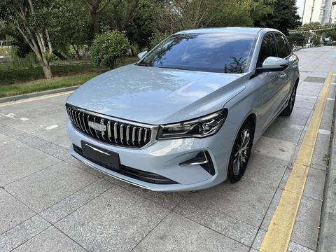 Geely Emgrand 2025
